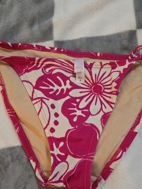 Victoria's Secret Hot Pink & Cream Floral Bikini Bottoms